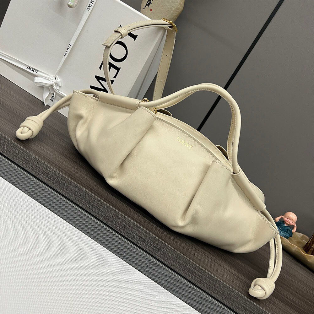 Loewe Small Paseo bag in shiny nappa calfskin (high-end grade) - Image 2