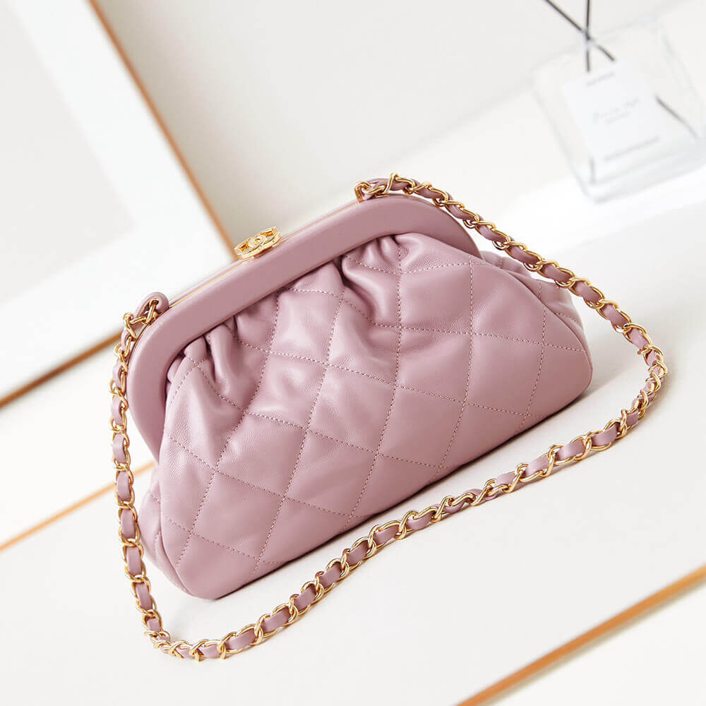 Chanel Clutch (high-end grade) - Image 2