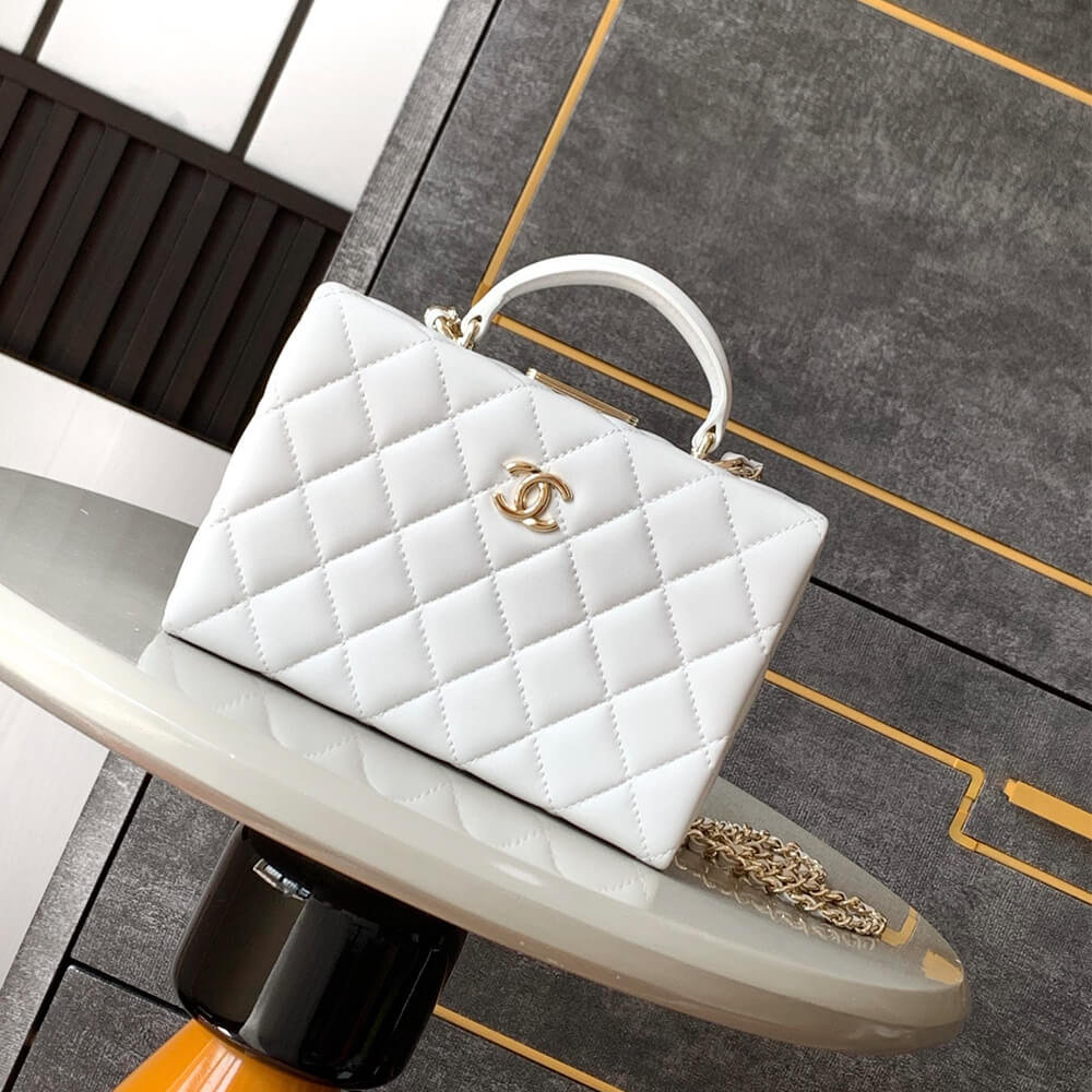 White CHANEL small Box Pack (High-end grade) - Image 2