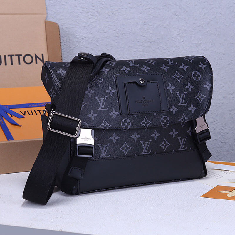 LV Messenger PM Voyager Bag - Image 3