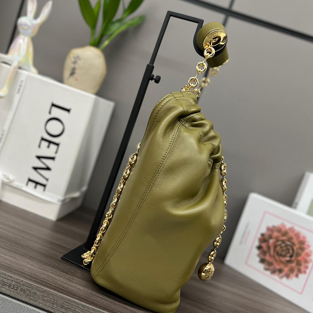 Gold Loewe Small Squeeze bag in nappa lambskin - Image 3