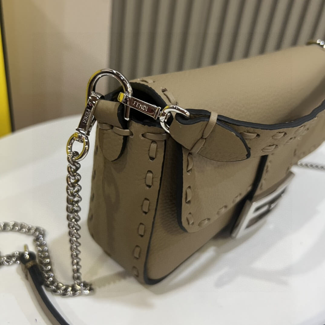 Fendi Mini Baguette - Image 3