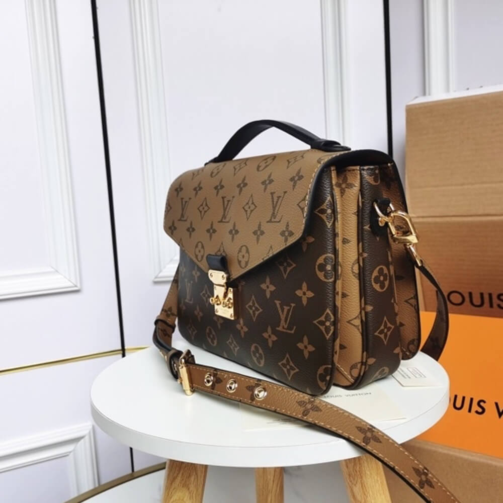 Louis Vuitton POCHETTE METIS - Image 3