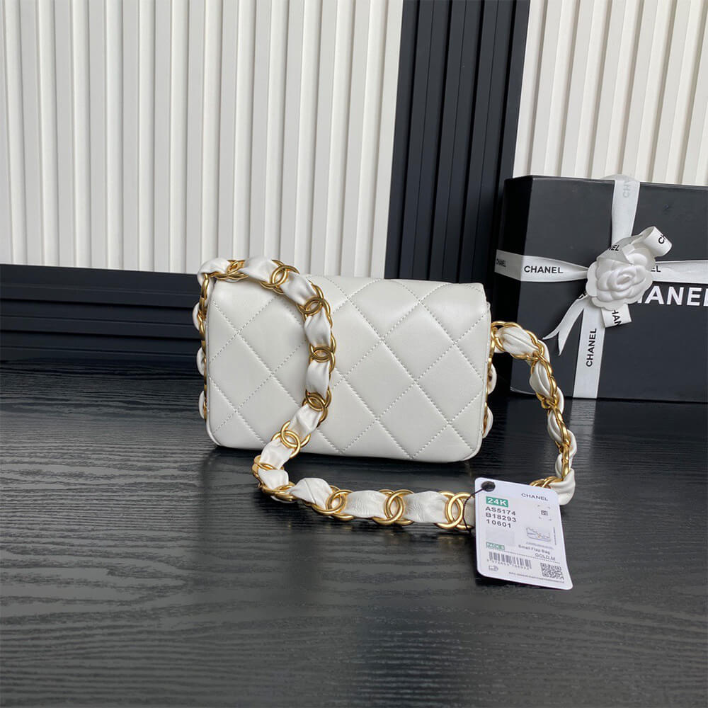 White CHANEL Small Flap Bag (high-end grade) - Image 3