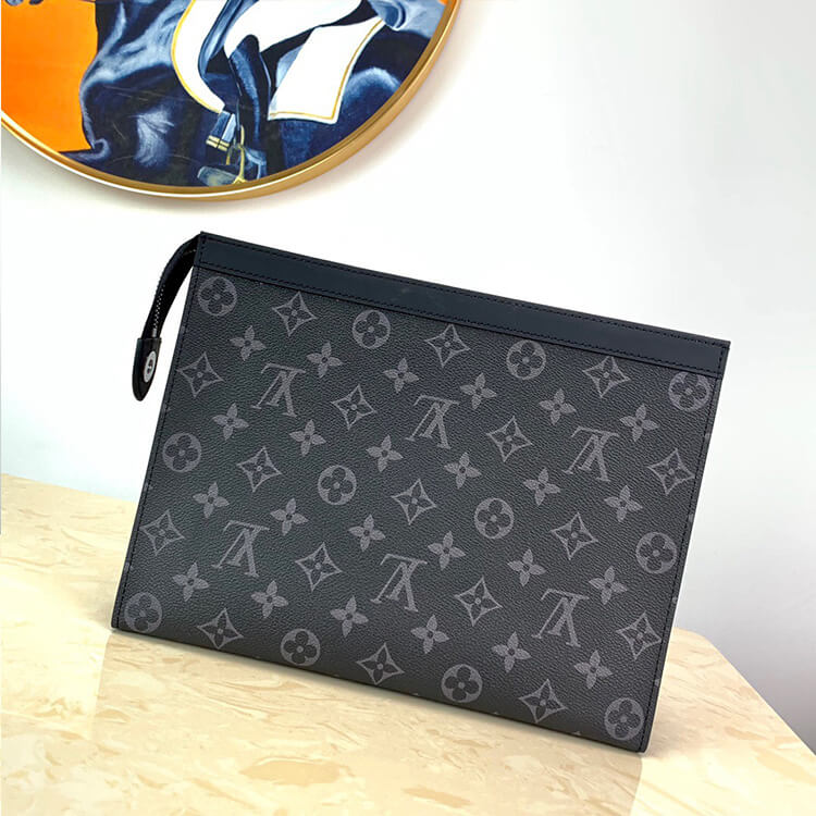 Zip LV Pochette Voyage MM - Image 3