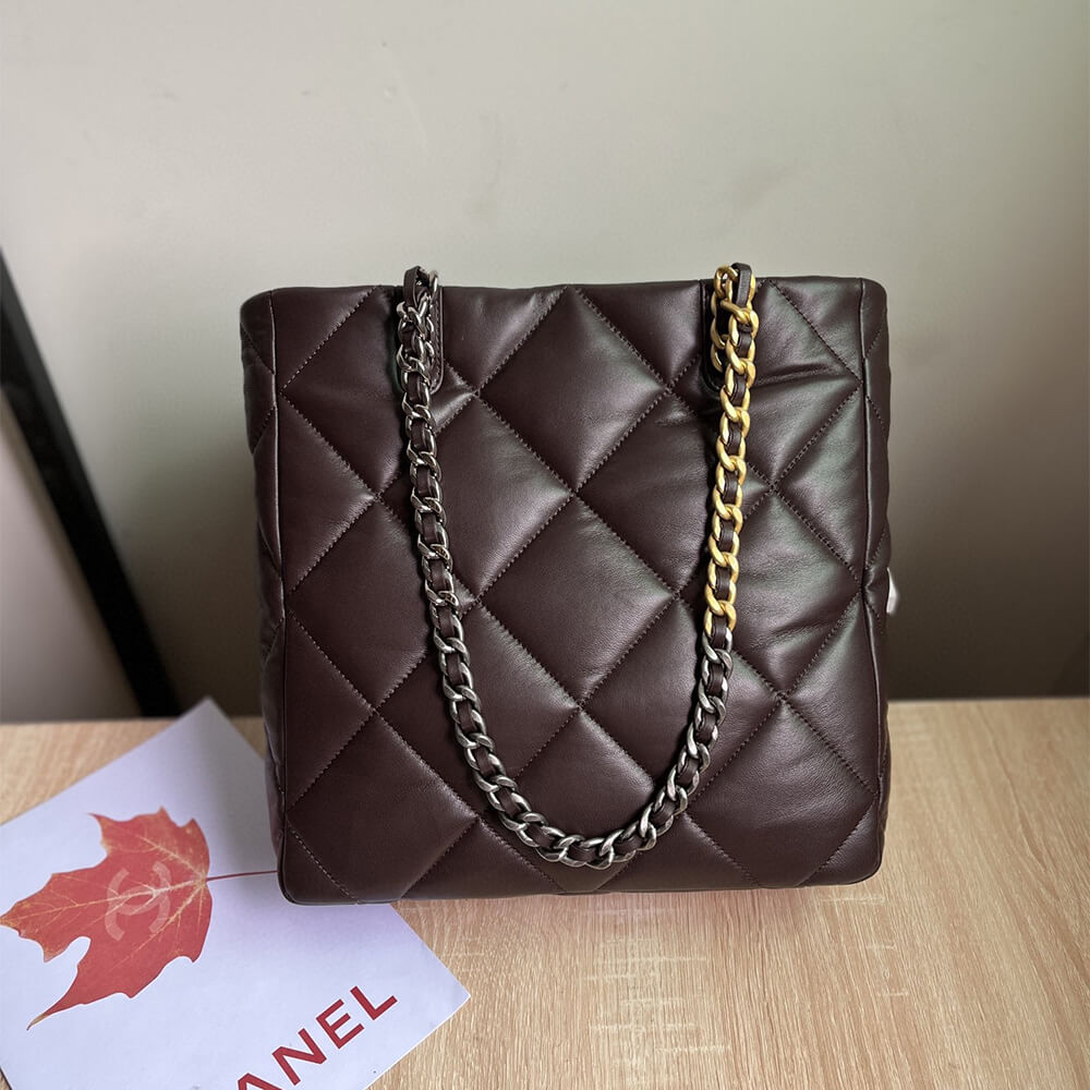 Chanel shopping bag - Image 4