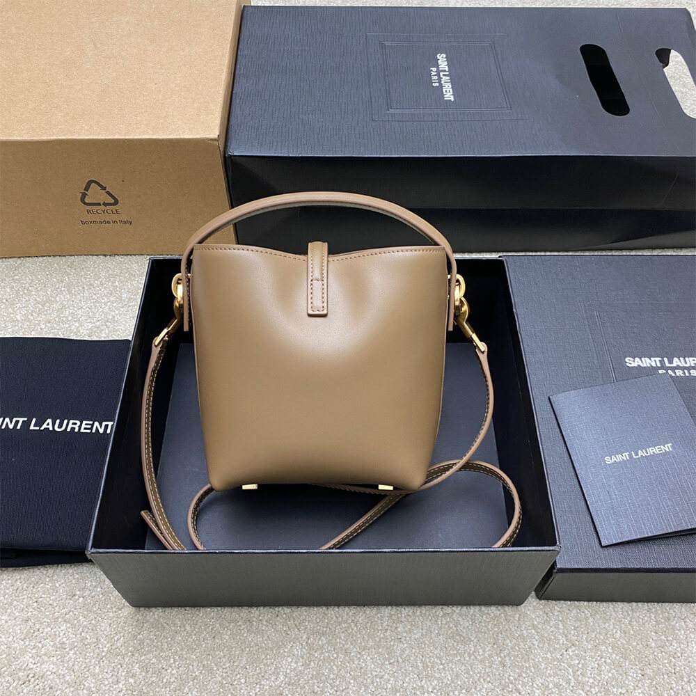 Dark beige YSL LE 37 mini in shiny leather - Image 4