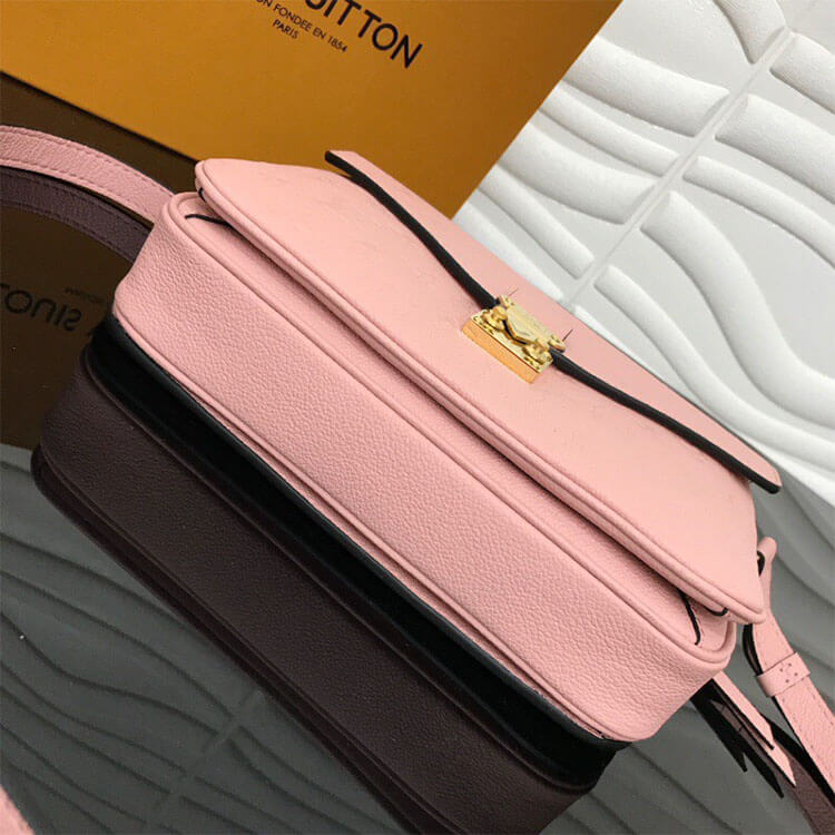 Rose Poudre Pink LV Pochette Metis Handbag - Image 4