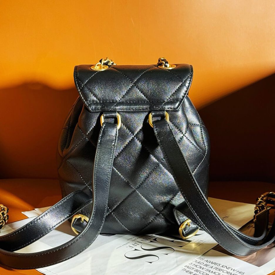 CHANEL BACKPACK (high-end grade) - Image 4