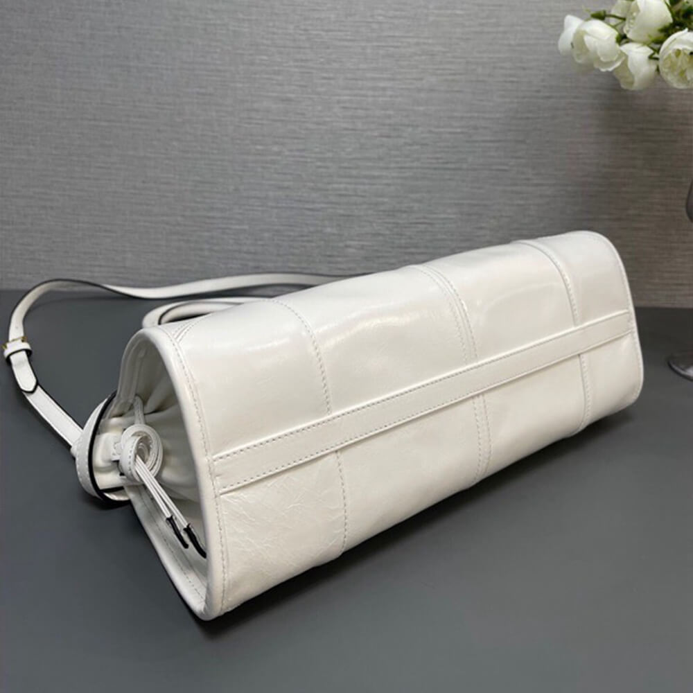 White Prada Medium leather handbag (high-end grade) - Image 5