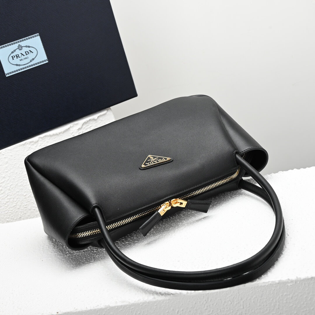 Black Prada Medium leather handbag - Image 5