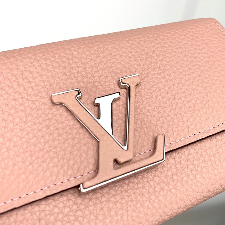 Taurillon LV Capucines Wallet - Image 5