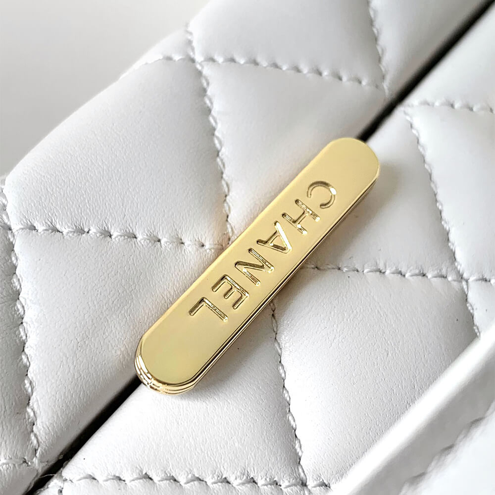 White CHANEL Box Pack (High-end grade) - Image 6