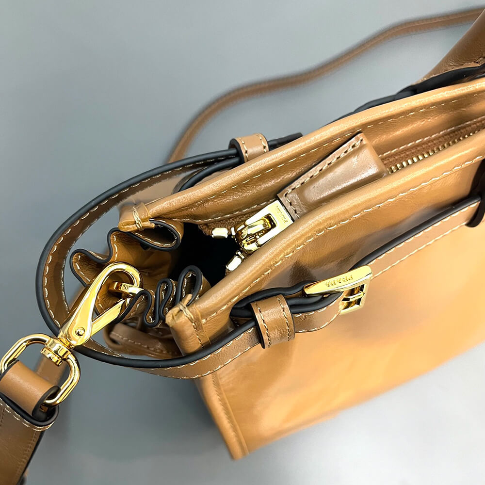 Cameo Prada Large leather handbag (high-end grade) - Image 7