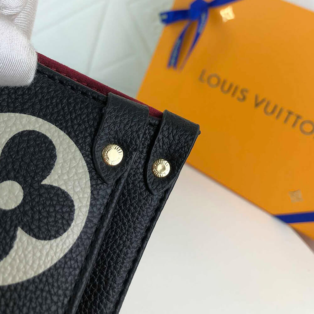 Cream Louis Vuitton CRAFTY ONTHEGO GM - Image 7