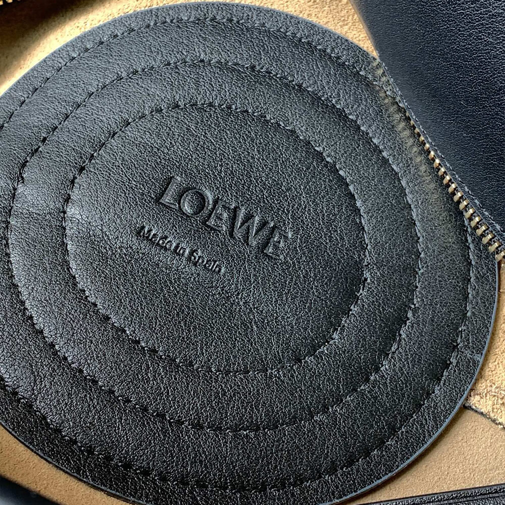 Black Loewe Small Paseo bag in shiny nappa calfskin (high-end grade) - Image 7