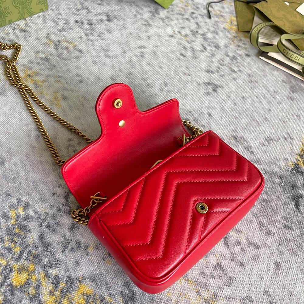 GG Marmont matelasse leather super mini bag - Image 7