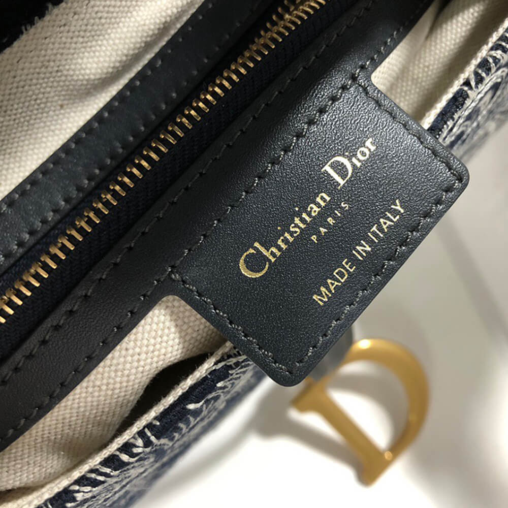Dior SADDLE BAG - Image 7