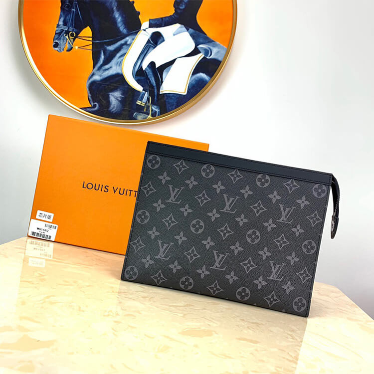 Zip LV Pochette Voyage MM - Image 7