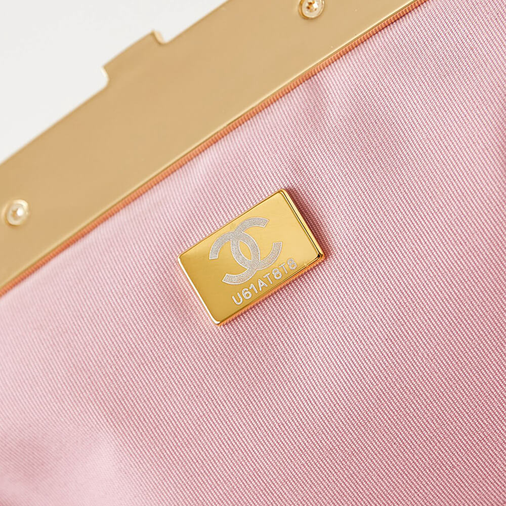 Chanel Clutch (high-end grade) - Image 8