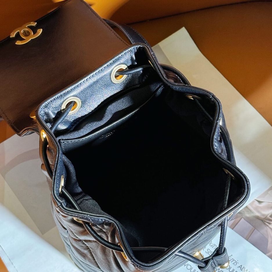 CHANEL BACKPACK (high-end grade) - Image 8